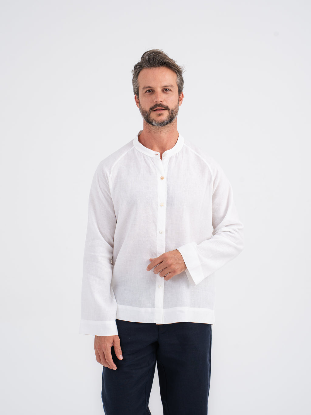 Auren Linen Shirt in Pure Linen