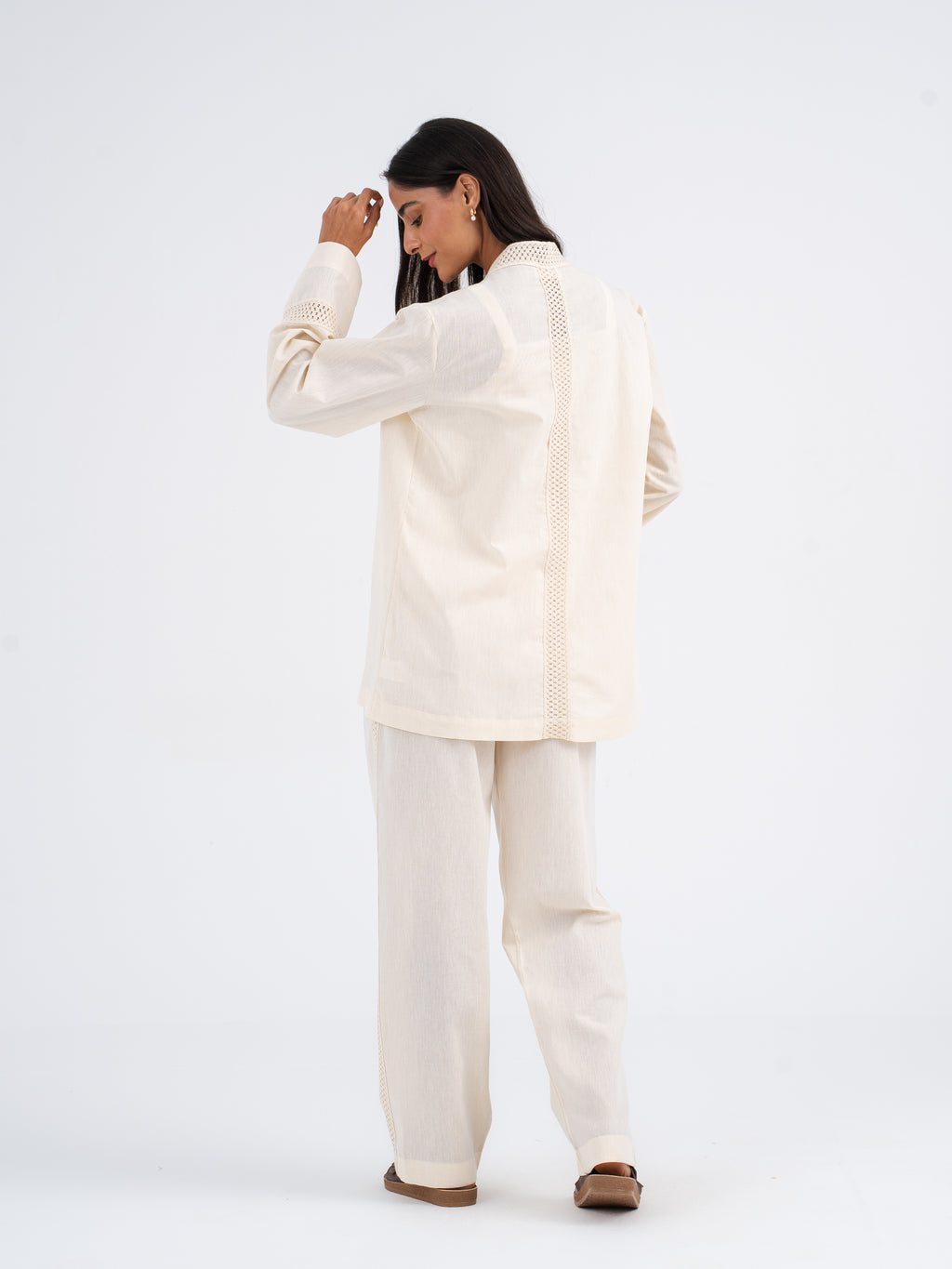 Isla Lace-Trim Linen Kimono