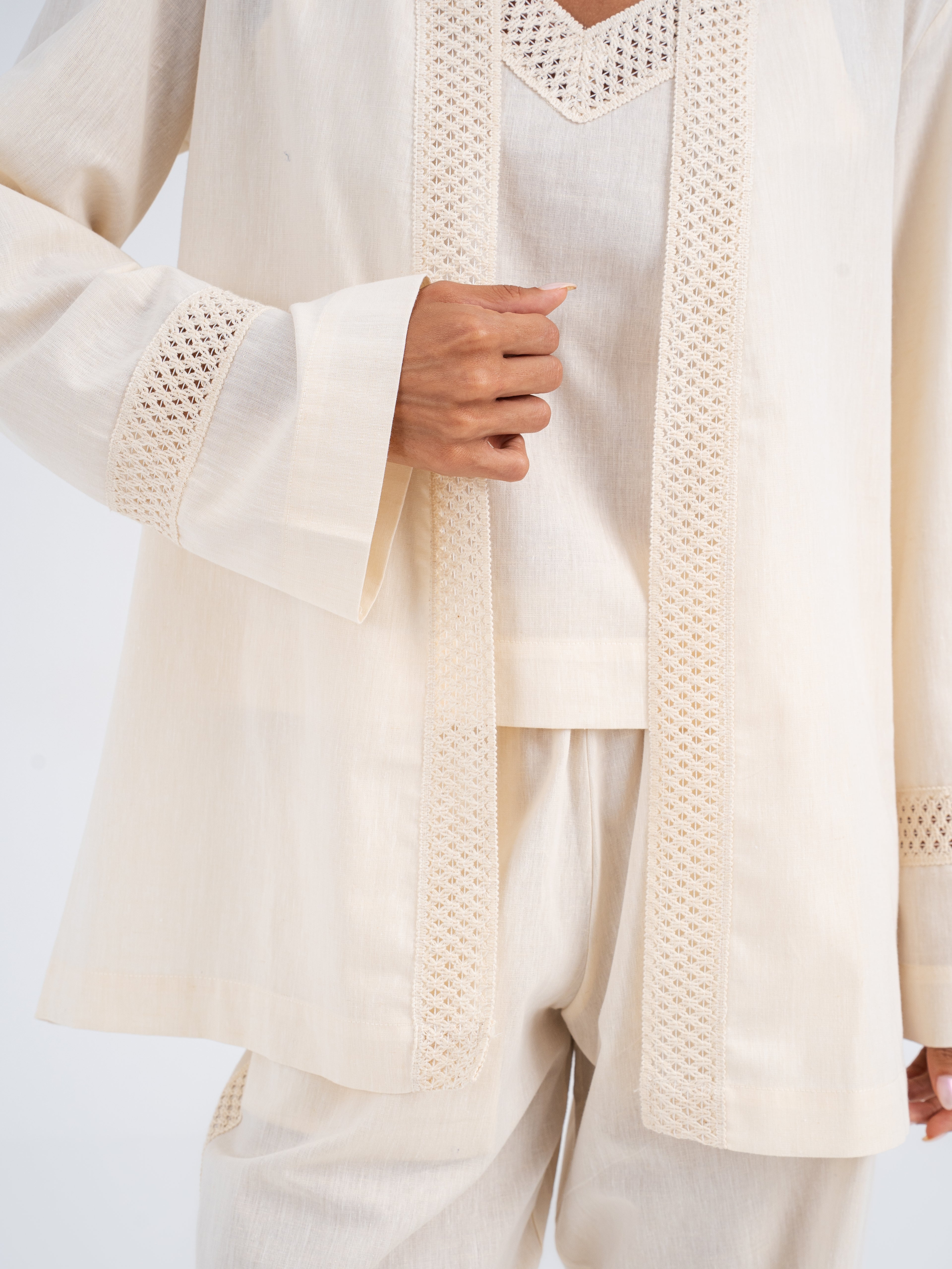 Isla Lace-Trim Linen Kimono
