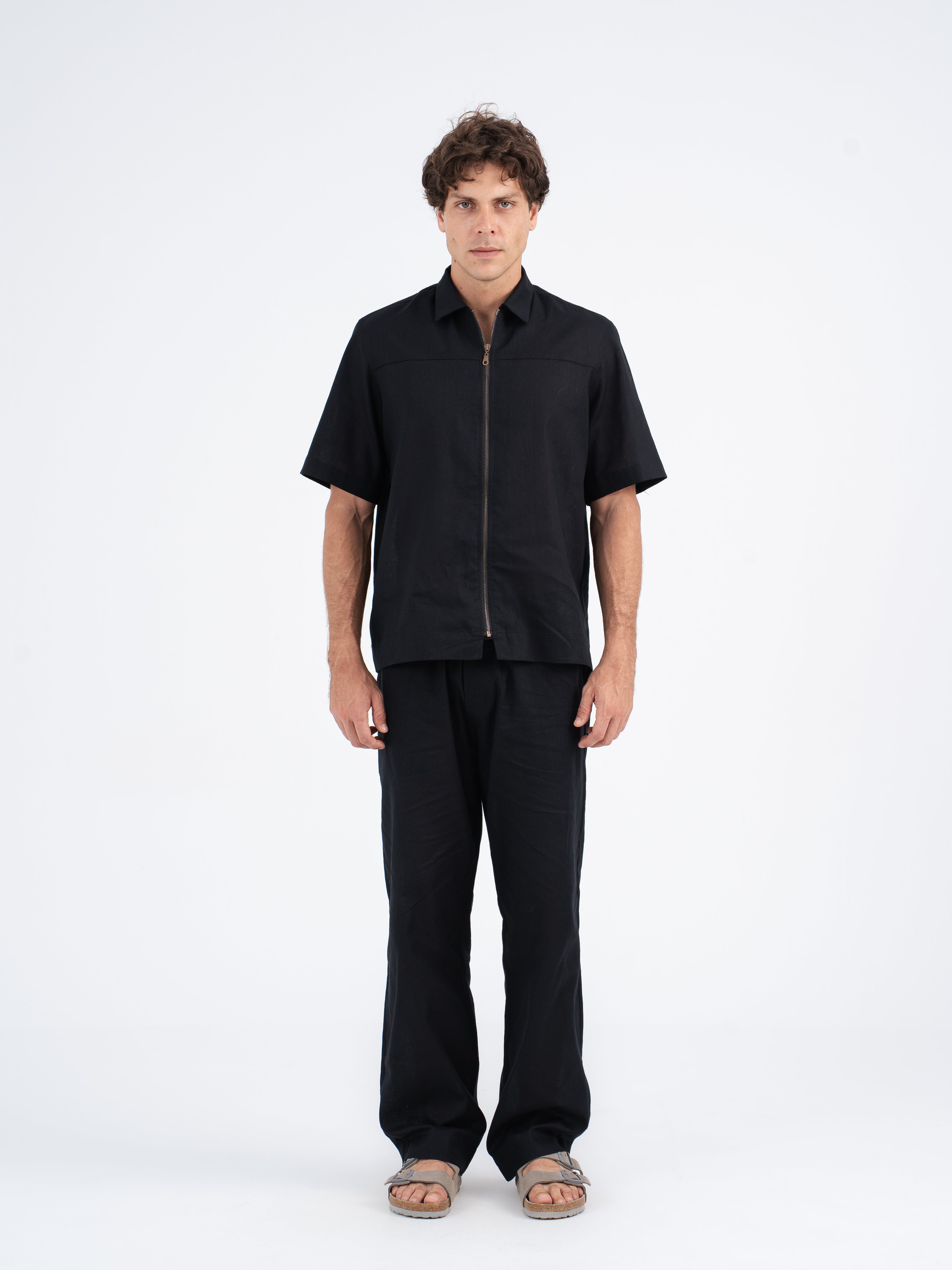Nox Zip-up Linen Shirt