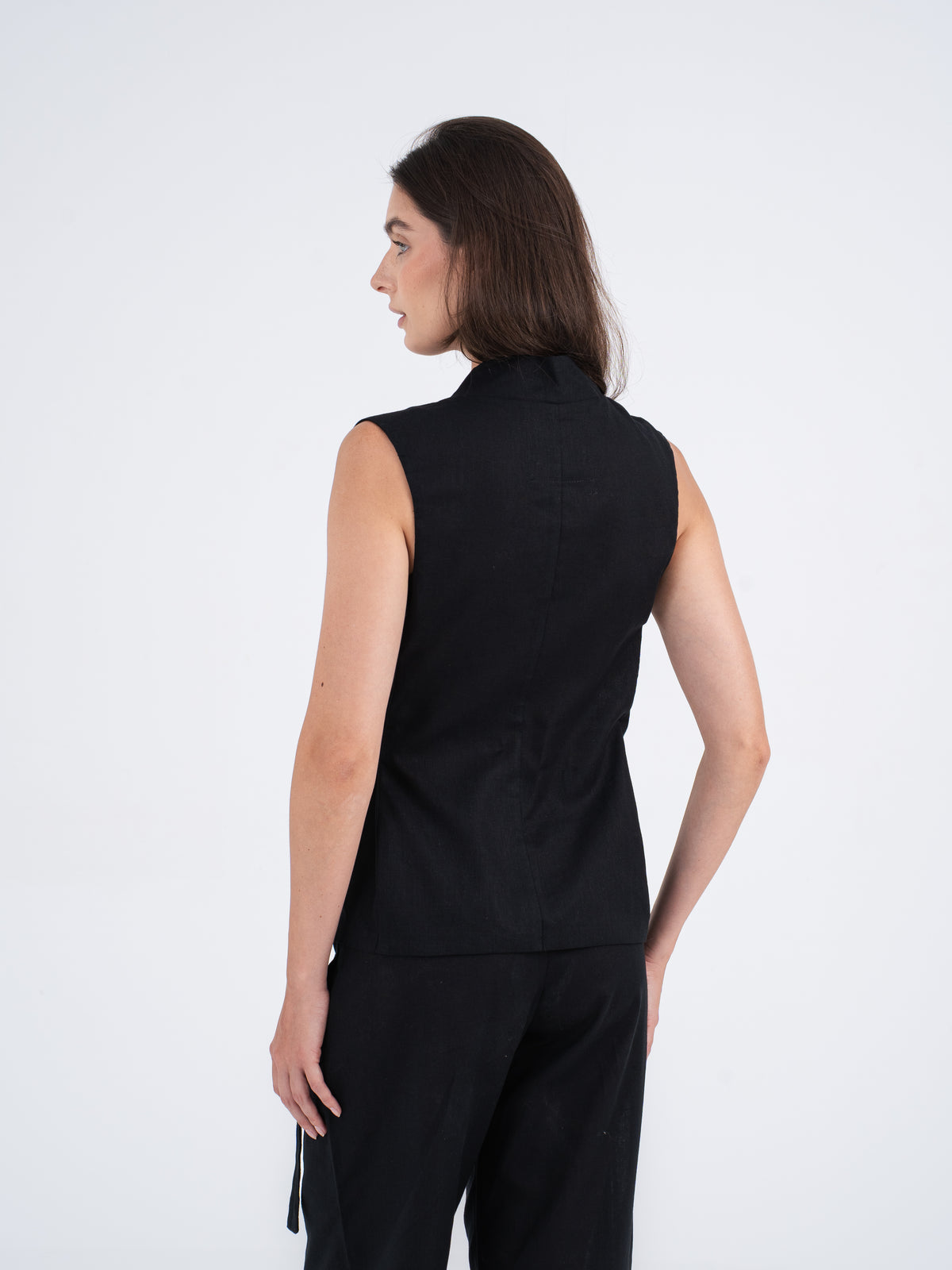 Elan Buckle Linen Vest