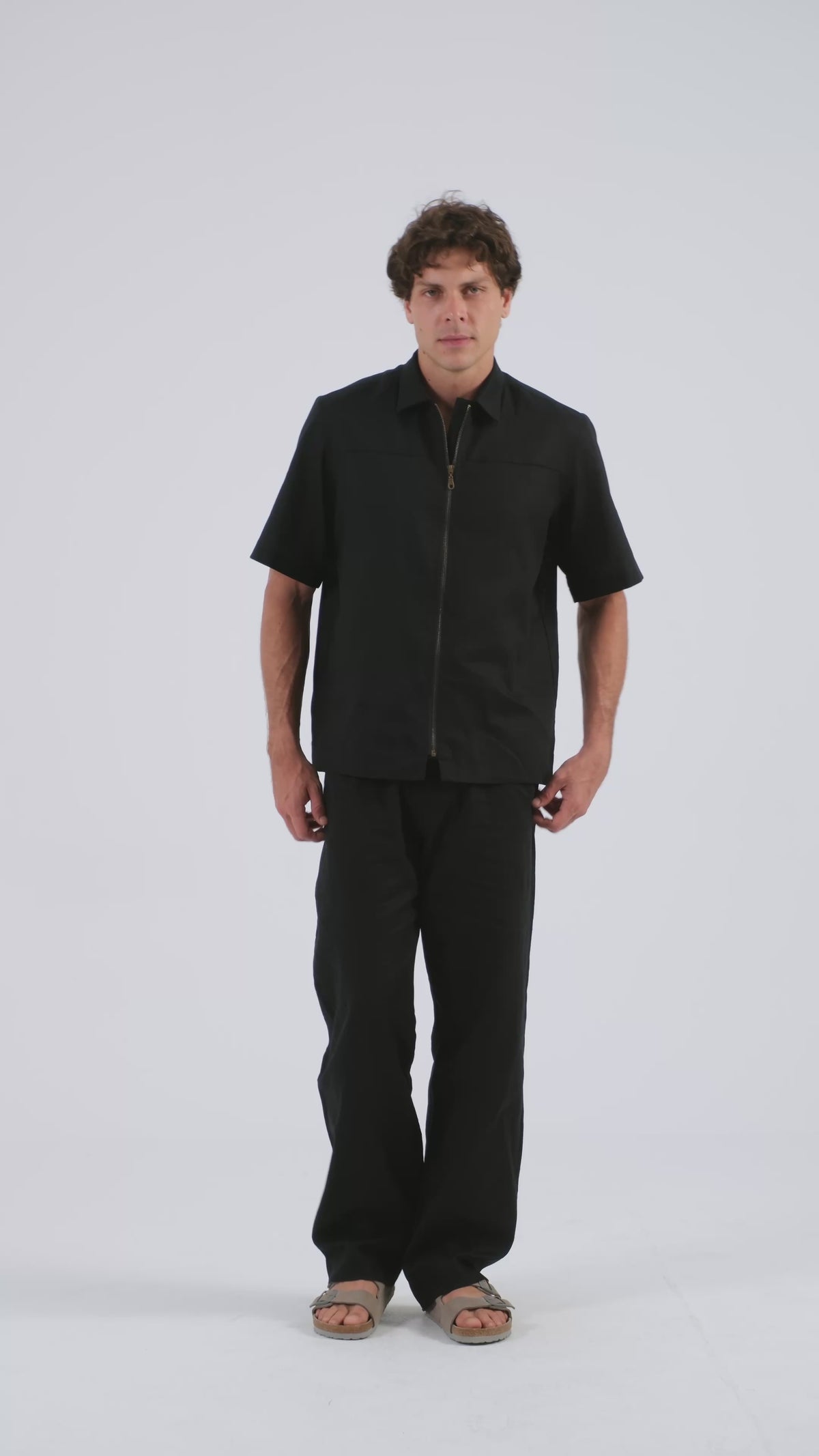 Nox Zip-up Linen Shirt